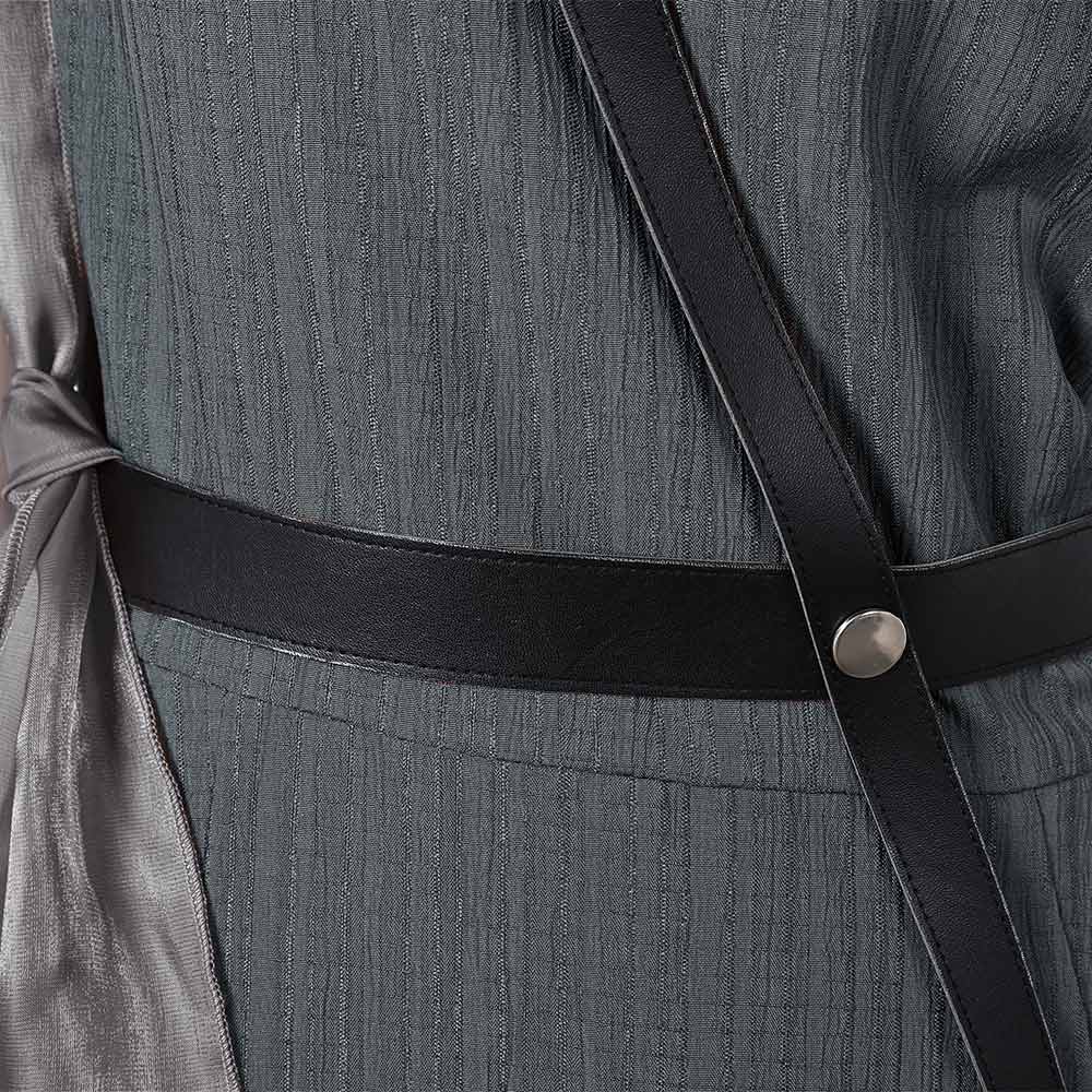 In the Lost Lands(2025) Gray Alys Tenue Noire et Grise Cosplay Costume